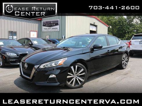 Used 2020 Nissan Altima 2.5 SR FWD image 1
