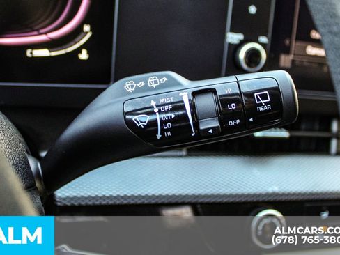 Used 2024 Kia Sportage LX image 28