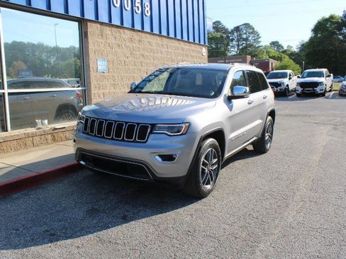 Used 2019 Jeep Grand Cherokee Limited w/ Luxury Group II RWD image 5