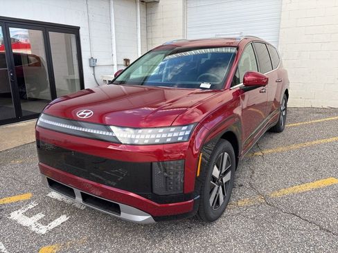 New 2026 Hyundai Ioniq 9 SEL w/ Tow & Go Package AWD/4WD image 1