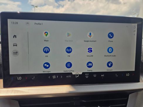 New 2026 Ford Explorer Active AWD/4WD image 21