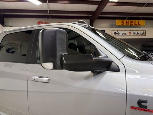 Used 2022 RAM 3500 Laramie AWD/4WD image 42