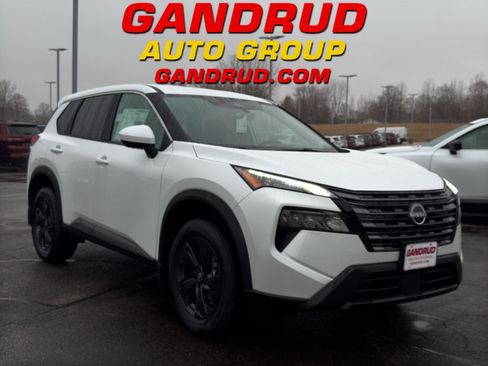 New 2026 Nissan Rogue SV w/ Cold Weather Package AWD/4WD image 1