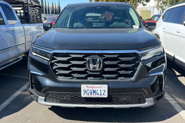 Used 2023 Honda Pilot EX-L image 3