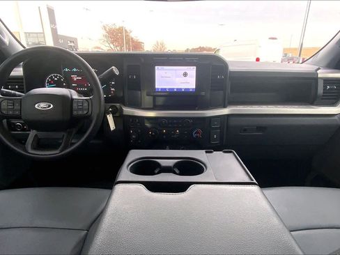 Certified 2024 Ford F250 XL w/ XL Driver Assist Package image 15