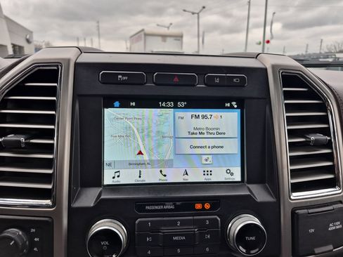 Used 2017 Ford F350 Platinum image 35