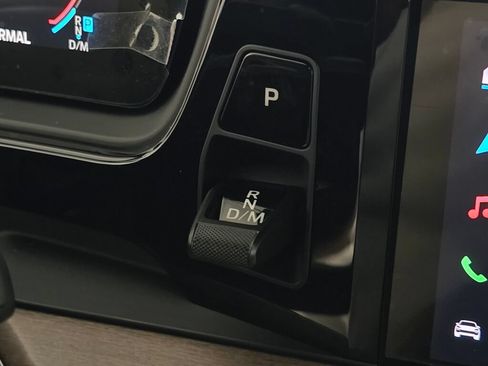 Certified 2026 Porsche Cayenne AWD/4WD image 18