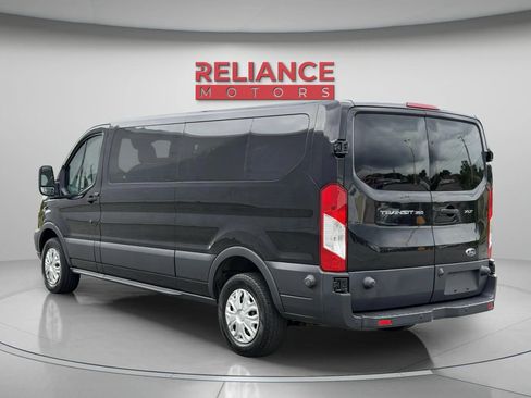 Used 2015 Ford Transit 350 XLT RWD image 4