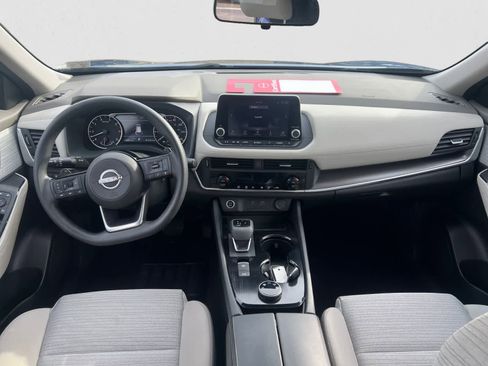 Certified 2023 Nissan Rogue SV image 12