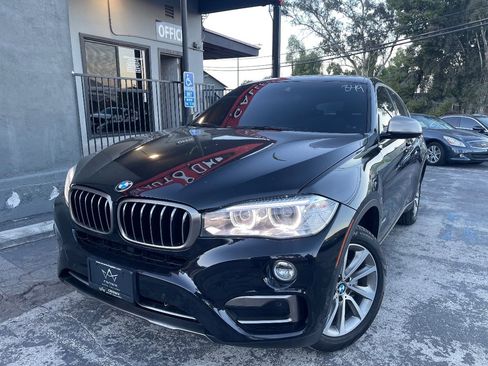 Used 2018 BMW X6 sDrive35i image 1