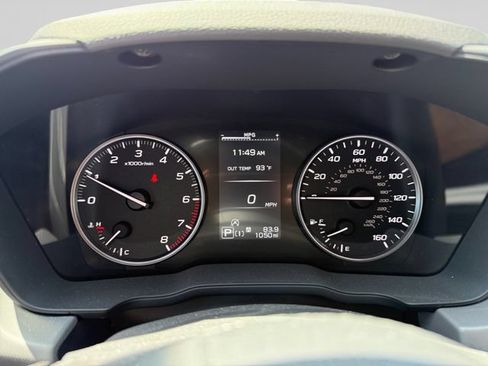 Used 2025 Subaru Crosstrek 2.5i Limited AWD/4WD image 15