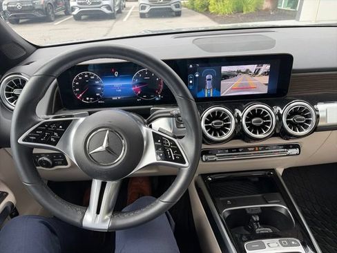 Used 2026 Mercedes-Benz GLB 250 image 21