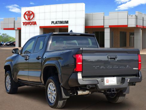 Used 2024 Toyota Tacoma SR image 5