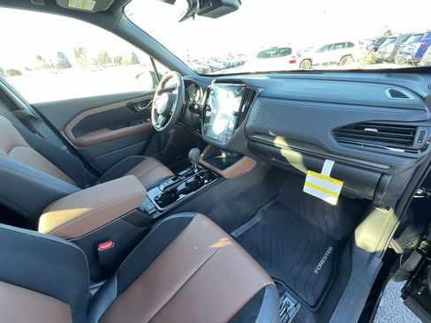 Used 2026 Subaru Forester Touring AWD/4WD image 30