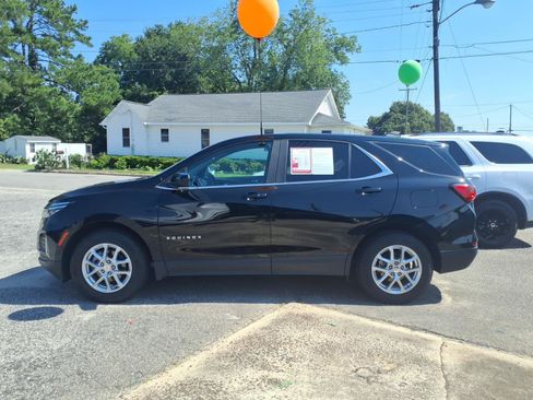 Used 2024 Chevrolet Equinox LT AWD/4WD image 5
