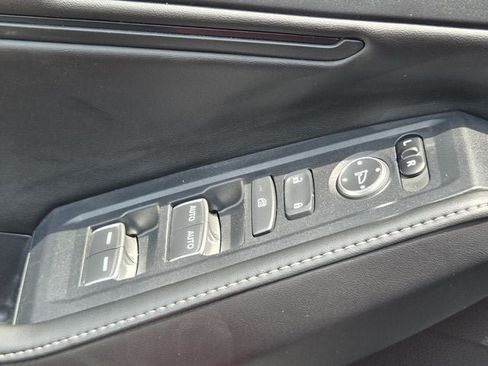 Used 2024 Honda Accord Sport image 38