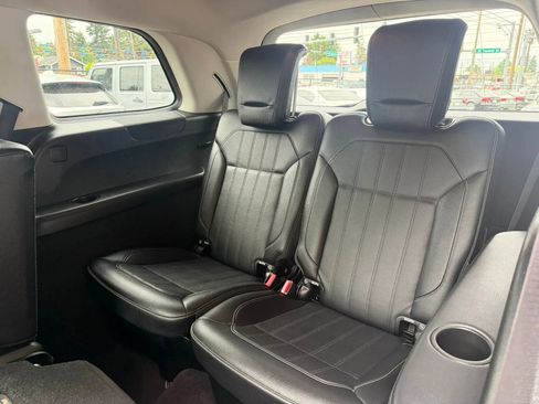Used 2015 Mercedes-Benz GL 450 4MATIC w/ Parking Assist Package image 14