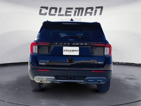 New 2026 Ford Explorer Active w/ Active Comfort Package image 4