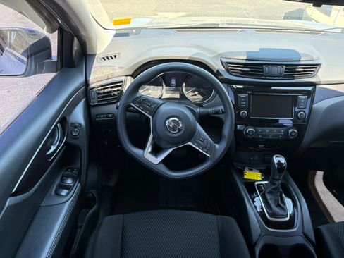 Used 2020 Nissan Rogue Sport S FWD image 20