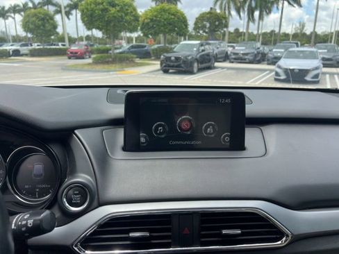 Used 2018 MAZDA CX-9 Touring w/ Touring Premium Package FWD image 25