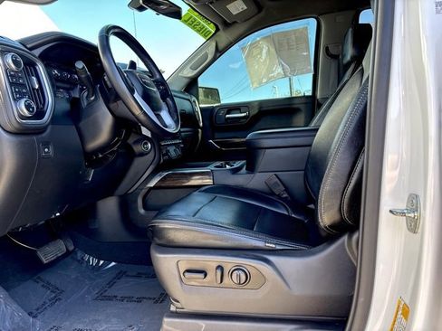Used 2021 GMC Sierra 1500 Elevation w/ Preferred Package image 16
