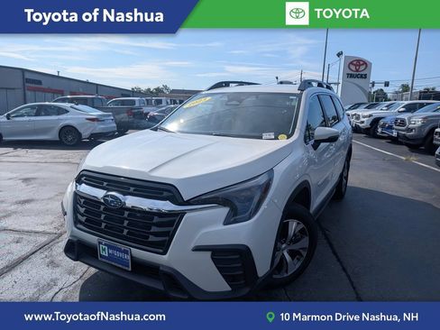 Used 2023 Subaru Ascent Premium w/ Convenience Package AWD/4WD image 1
