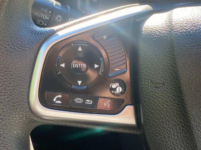 Used 2018 Honda CR-V EX image 19