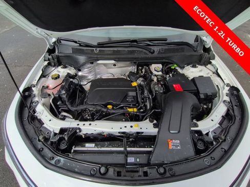 Certified 2024 Buick Envista Preferred w/ Advanced Safety Package image 26