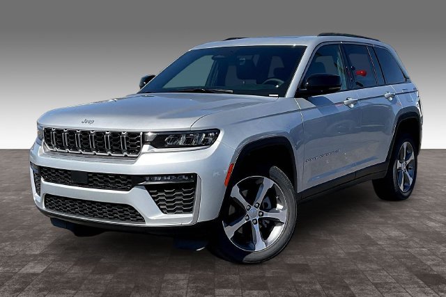 New 2026 Jeep Grand Cherokee Limited AWD/4WD image 1