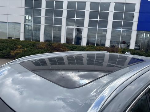 Used 2025 Volvo XC90 B6 Plus image 10