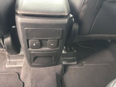 Used 2023 Ford Explorer XLT w/ Equipment Group 202A image 23