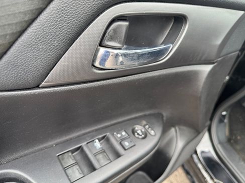 Used 2015 Honda Accord LX image 13