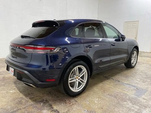 Used 2023 Porsche Macan Turbo AWD/4WD image 5