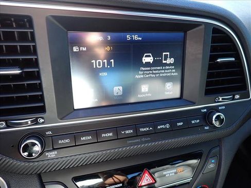 Used 2018 Hyundai Elantra Sport w/ Cargo Package FWD image 20