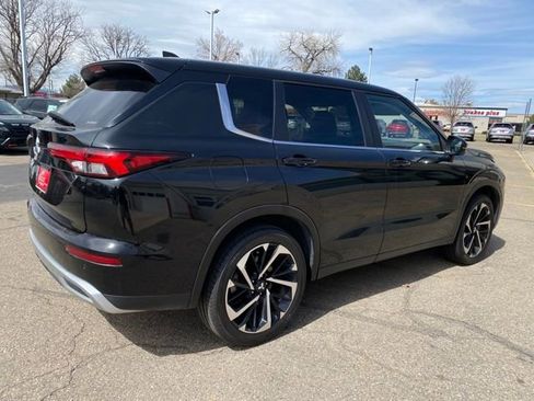 Used 2024 Mitsubishi Outlander SE AWD/4WD image 5