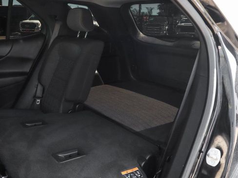 Used 2022 Chevrolet Equinox LT image 30