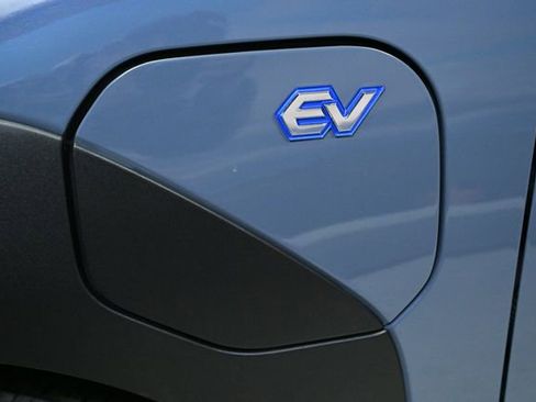 Used 2023 Subaru Solterra AWD image 15