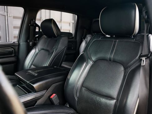 Used 2019 RAM 1500 Limited image 8