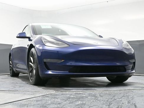 Used 2022 Tesla Model 3 image 53