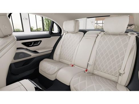 New 2026 Mercedes-Benz S 580 4MATIC Sedan image 5