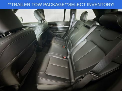 New 2025 Jeep Grand Cherokee Limited w/ Luxury Tech Group II image 24