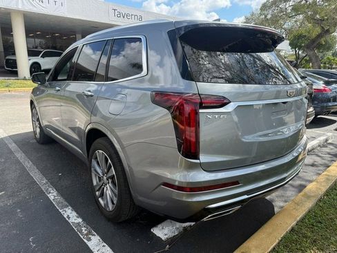 Used 2023 Cadillac XT6 Premium Luxury w/ Technology Package image 4