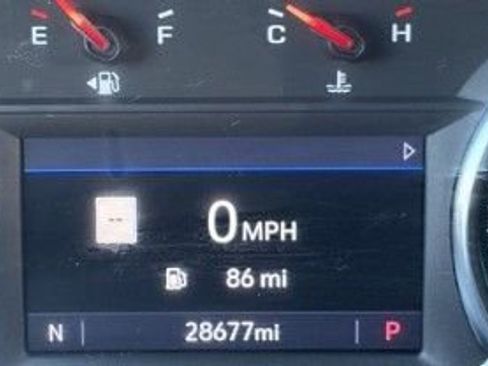Used 2022 Chevrolet Equinox RS w/ Infotainment Package AWD/4WD image 9