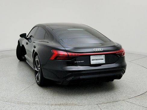 Used 2023 Audi e-tron GT Prestige AWD/4WD image 9