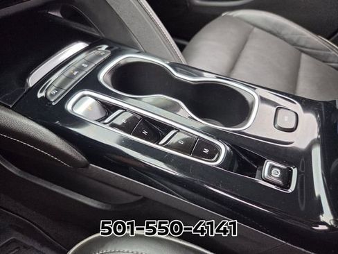 Used 2021 Buick Envision Essence w/ Sport Touring Package FWD image 29