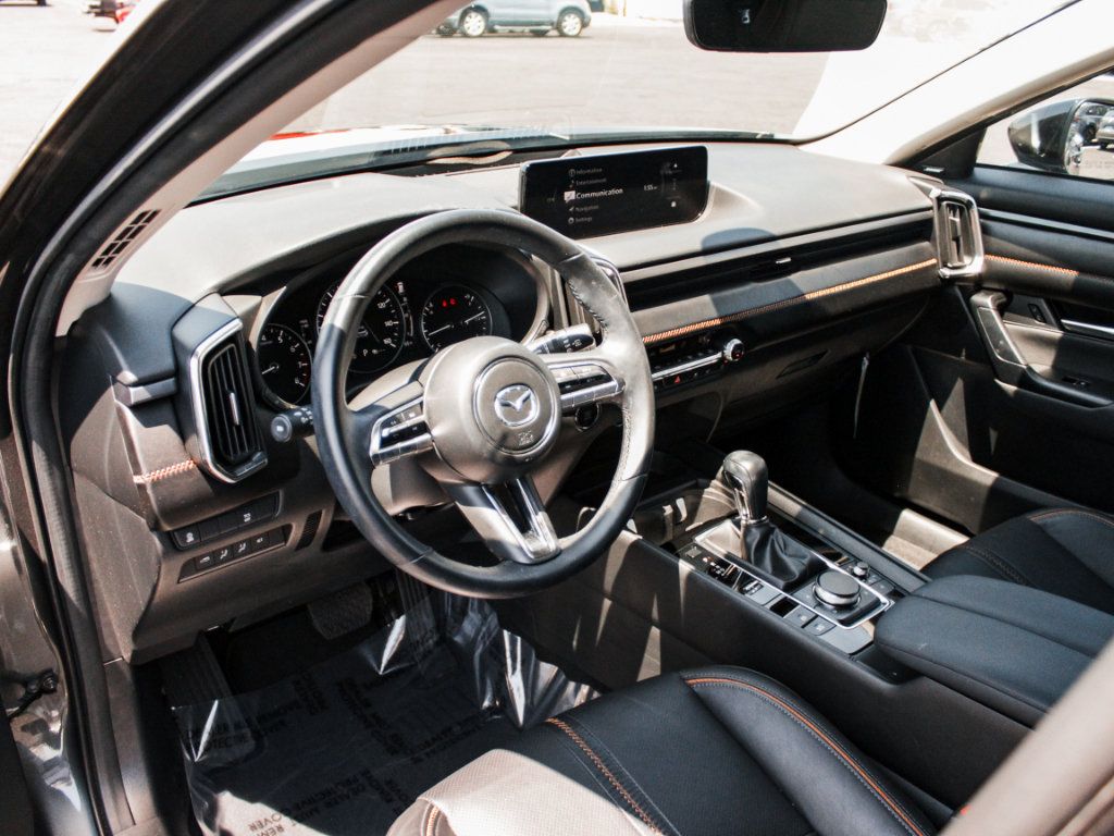 Used 2025 MAZDA CX-50 AWD 2.5 S w/ Premium Plus Pkg image 8
