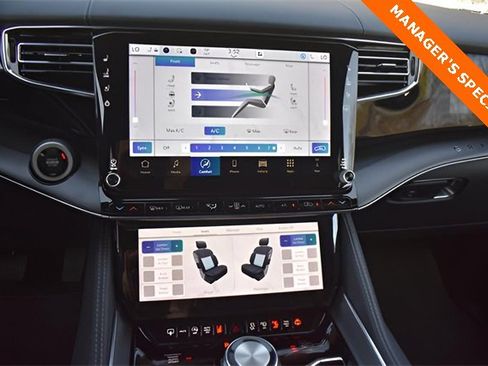 New 2025 Jeep Grand Wagoneer Series II Obsidian w/ Quick Order Packagew 28T image 24