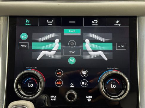 Used 2022 Land Rover Range Rover Sport SVR Carbon Edition image 35