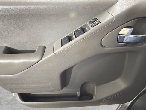 Used 2020 Nissan Frontier SV image 30