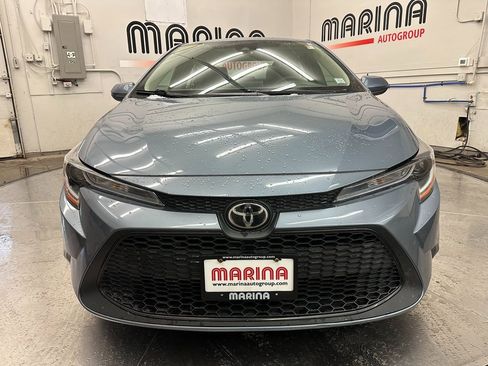 Used 2021 Toyota Corolla LE image 9